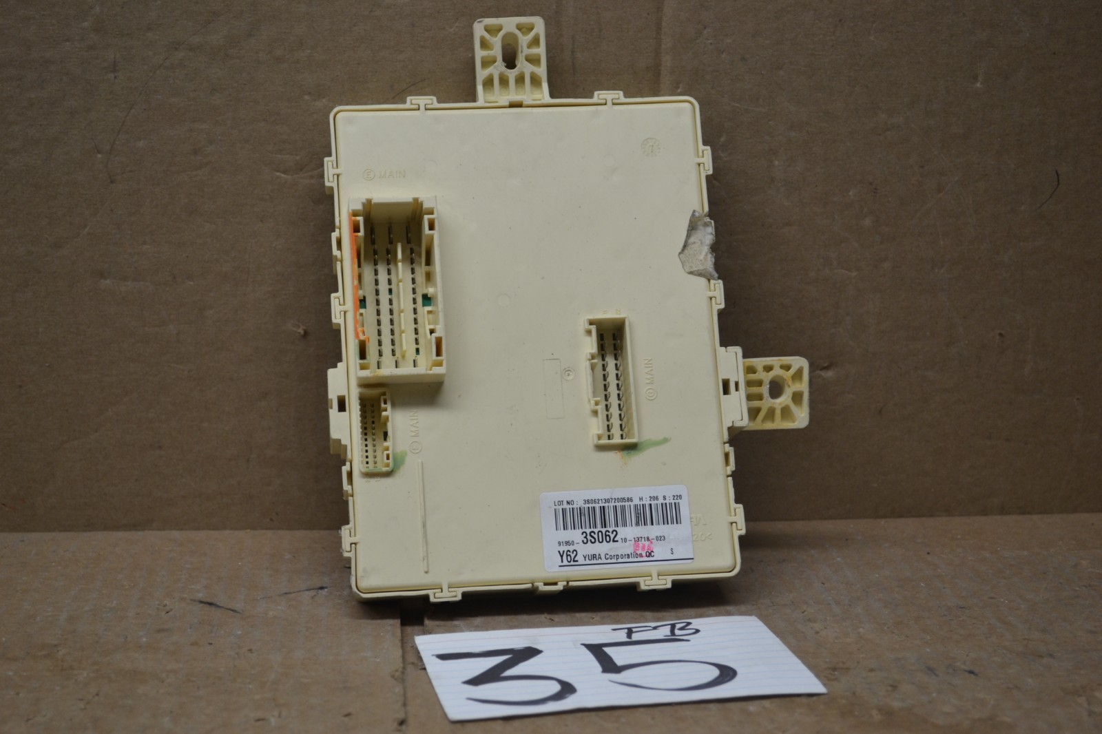 2014 Hyundai Sonata Used Fuse Box Stock #35-FB