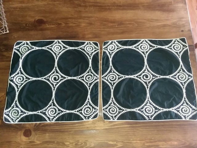 Pottery Barn Kantha Dot Pillow Covers S 2 Black White 24x24 For