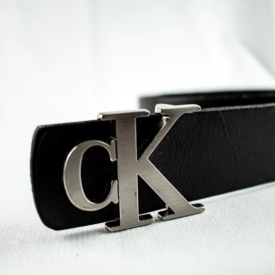 Cinturón Calvin Klein Negro Arnés Cuero Genuino Mujer Vintage Logo CK Talla S, M Foto 2 de 4