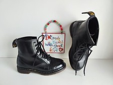 Doc Martens Astronauts 1460 8 hole black boots England vintage UK9 EU43 US10