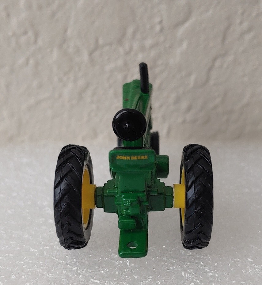 Miniature Mini John Deere Tractor Green Metal Ertl 1.5" Tall 164 Scale