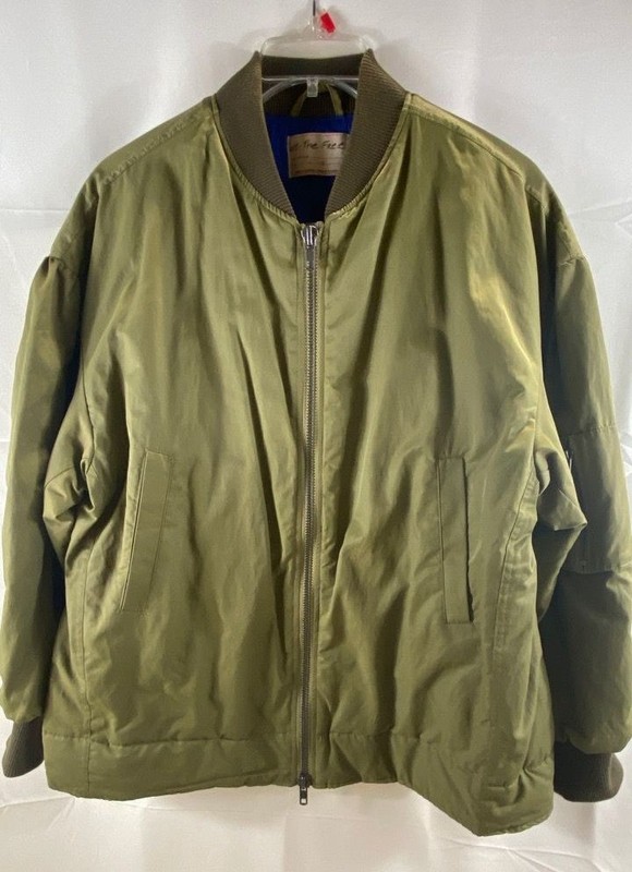 We The Free Women's Light Green Ruched Back Utility Sleeve Bomber Jacket Sz S