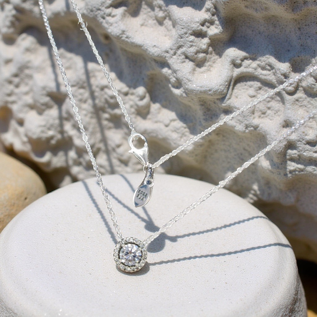 Round Sparkle Halo Necklace, Circle Sparkle Pendant, Elegant Necklace for Her