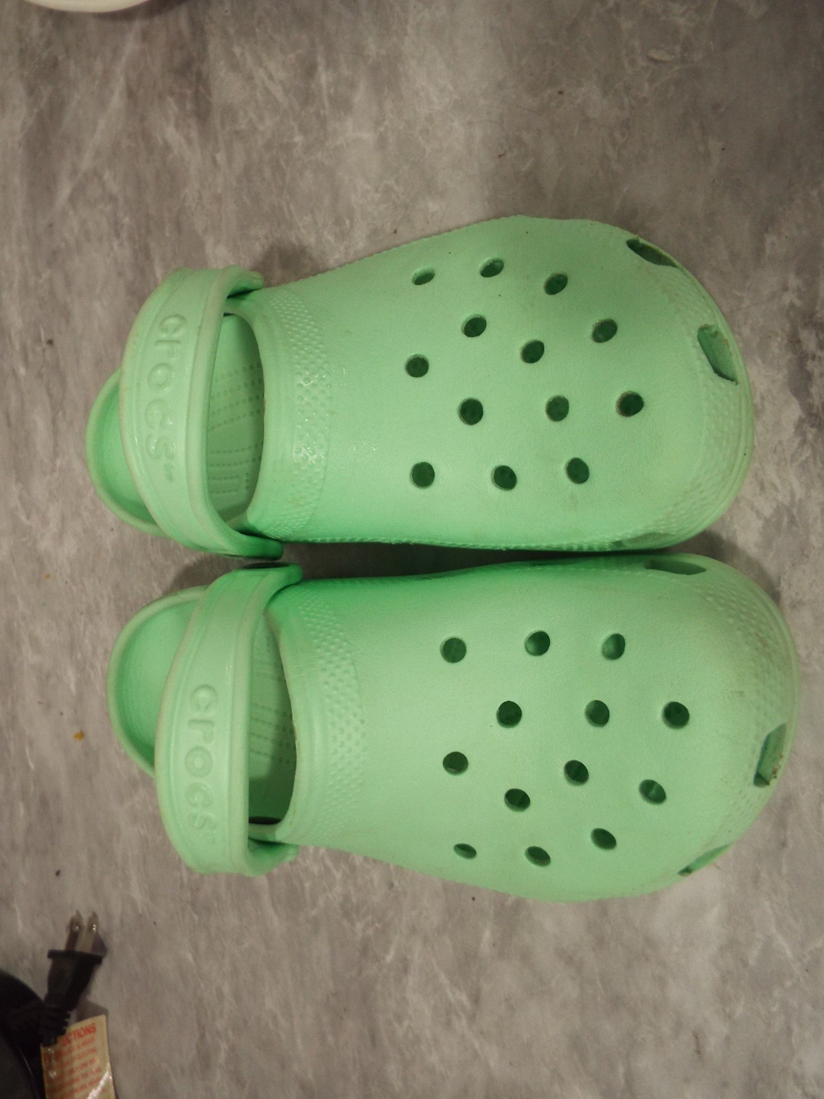 Light Green Crocs Classic Clogs Women's size 8, Men's Size 6