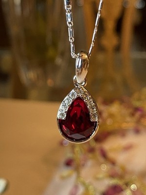 Teardrop Red Crystal Pendant Necklace