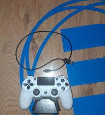 Wecker in vorm eines playstation controller  ...