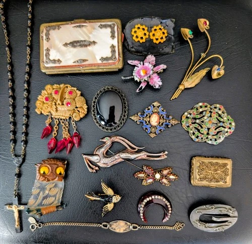 Antique Vintage Jewelry Lot Rare Carved Wood Lucite Owl Brooch