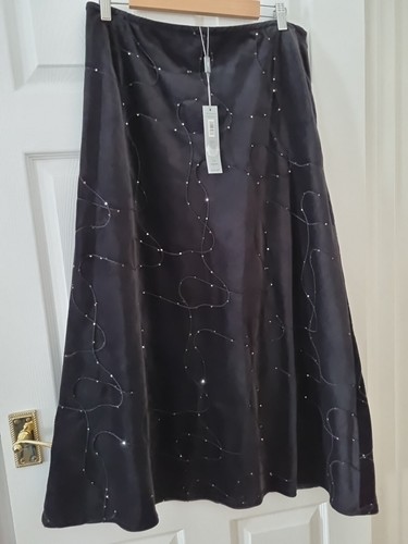 Per Una Cordrock Größe 14 schwarz Maxi Pailletten bestickt gefüttert neu neu mit Etikett