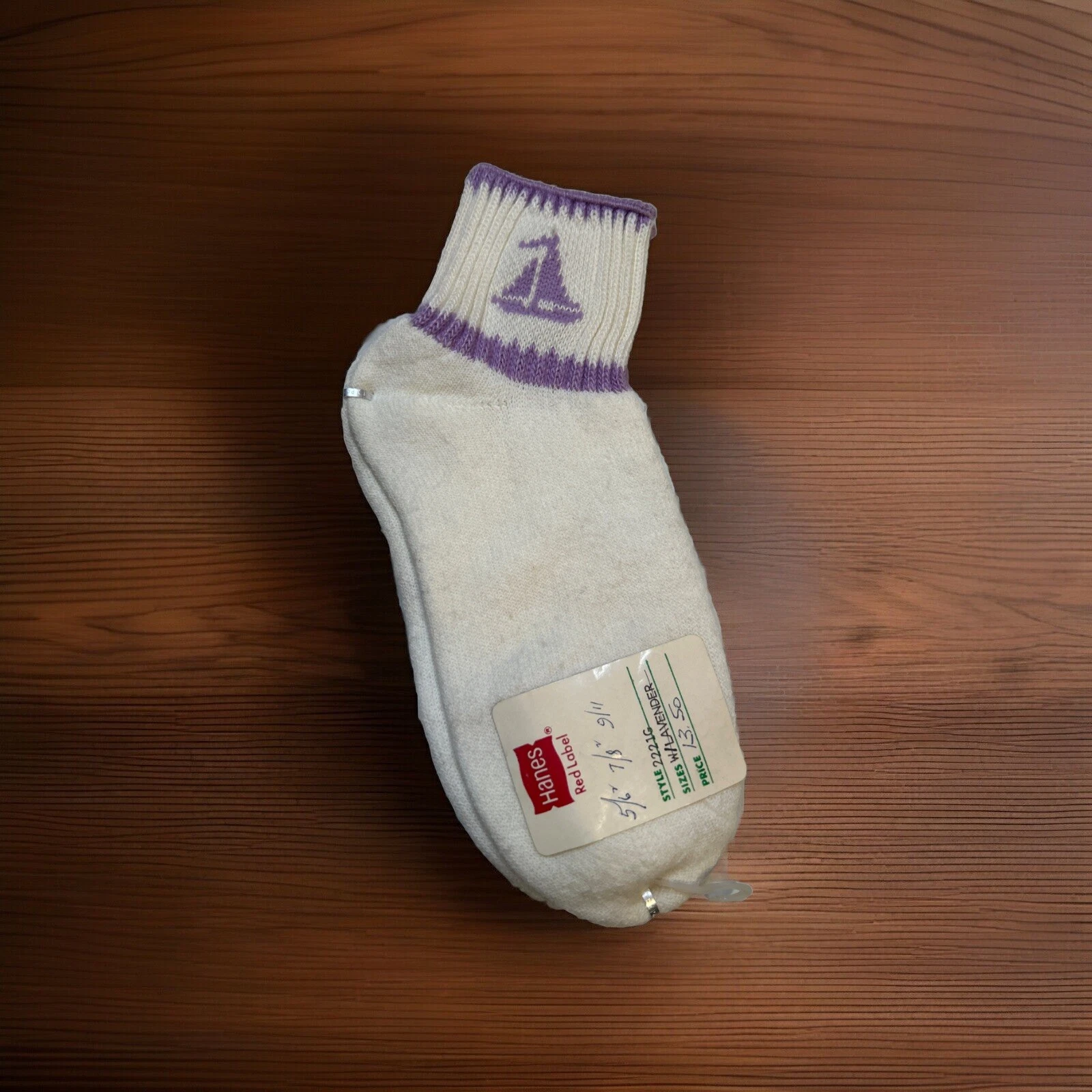 VTG Womens Purple Quarter Ankle Sailboat Socks Hanes Red Tag Size 9-11 80s 90s.