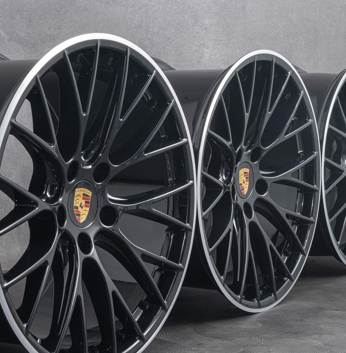 Original Porsche 991 II rims 20 inch C4 RS Spyder 99136271200  