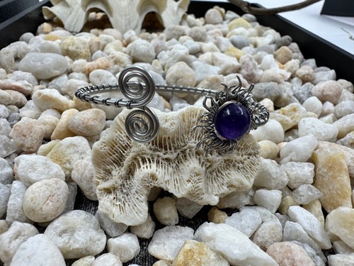 Kunsthandwerk Draht gewickelt Manschette mit lila Stein bunt klobig Armband Boho - Bild 3 von 16