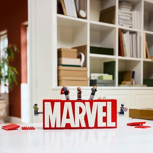 LEGO 76313 Marvel Logo & Minifigures - Hulk, Thor, Iron Man, Black Widow, - Picture 8 of 8