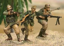 Collectors Showcase: WWII German Afrika Korps Grenadier Assault Team CS00234 OOP