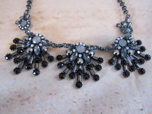 Costume Jewelry Mens Womens - Picture 4 of 10