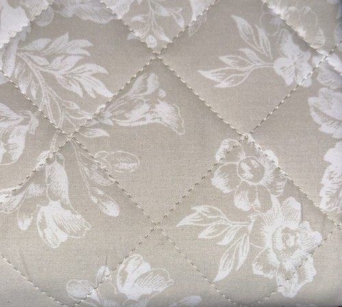 Cabbage & Roses Paris Rose - Linen Queen Quilt Coverlet Farmhouse Shabby Chic - Picture 7 of 7