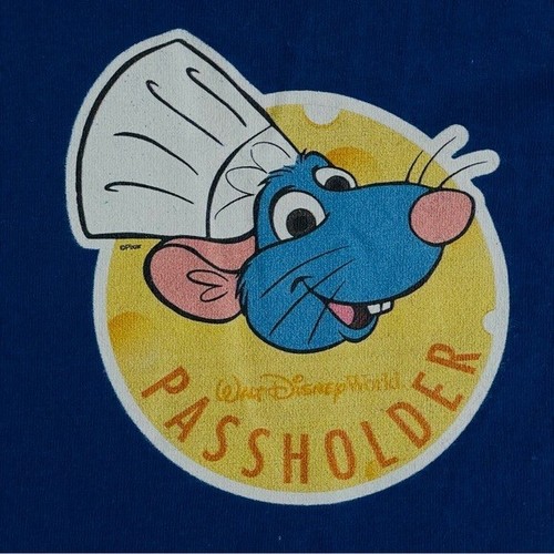 RARO! Nueva con etiquetas Camiseta Parques Disney - Titular del Pase Anual Walt Disney World - Chef Remy - Imagen 3 de 4