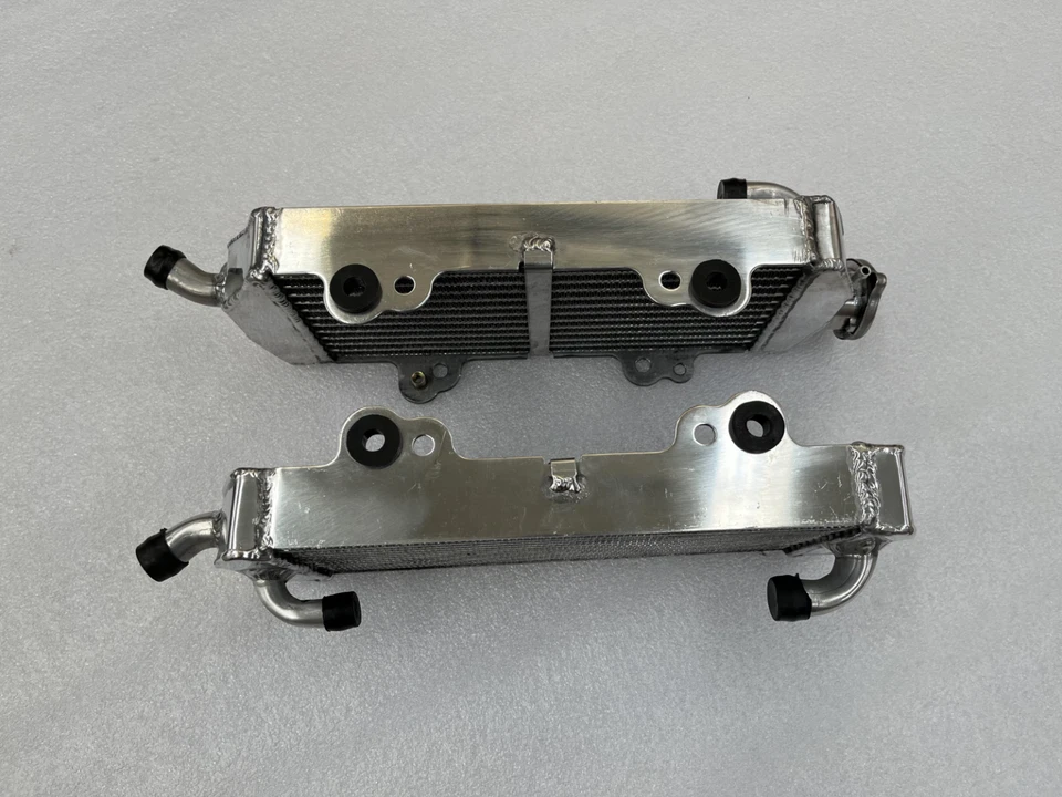 Radiador de aluminio Fit Beta RR250 2005-2008; RR400/RR450/RR525 2005-2009 Foto 3 de 4