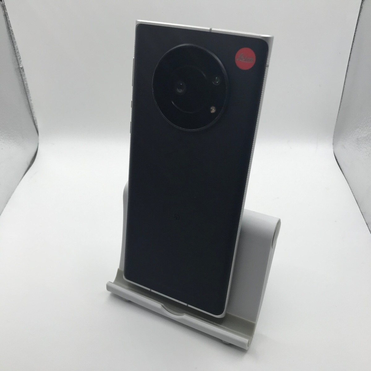 Leica Leitz Phone 1 LP-01 Softbank Sharp 256GB Black Silver Leica Leitz Phone 1 LP-01 Softbank Sharp 256GB Black Silver