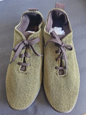 NEW - ARCOPEDICO GREEN SNEAKERS SZ 43  US. 11.5-12