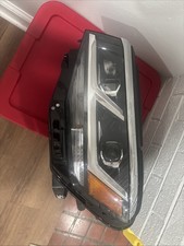 NEW OEM  2020-2023 Volkswagen Atlas Cross Sport LED Headlight w/Cornering LH OEM