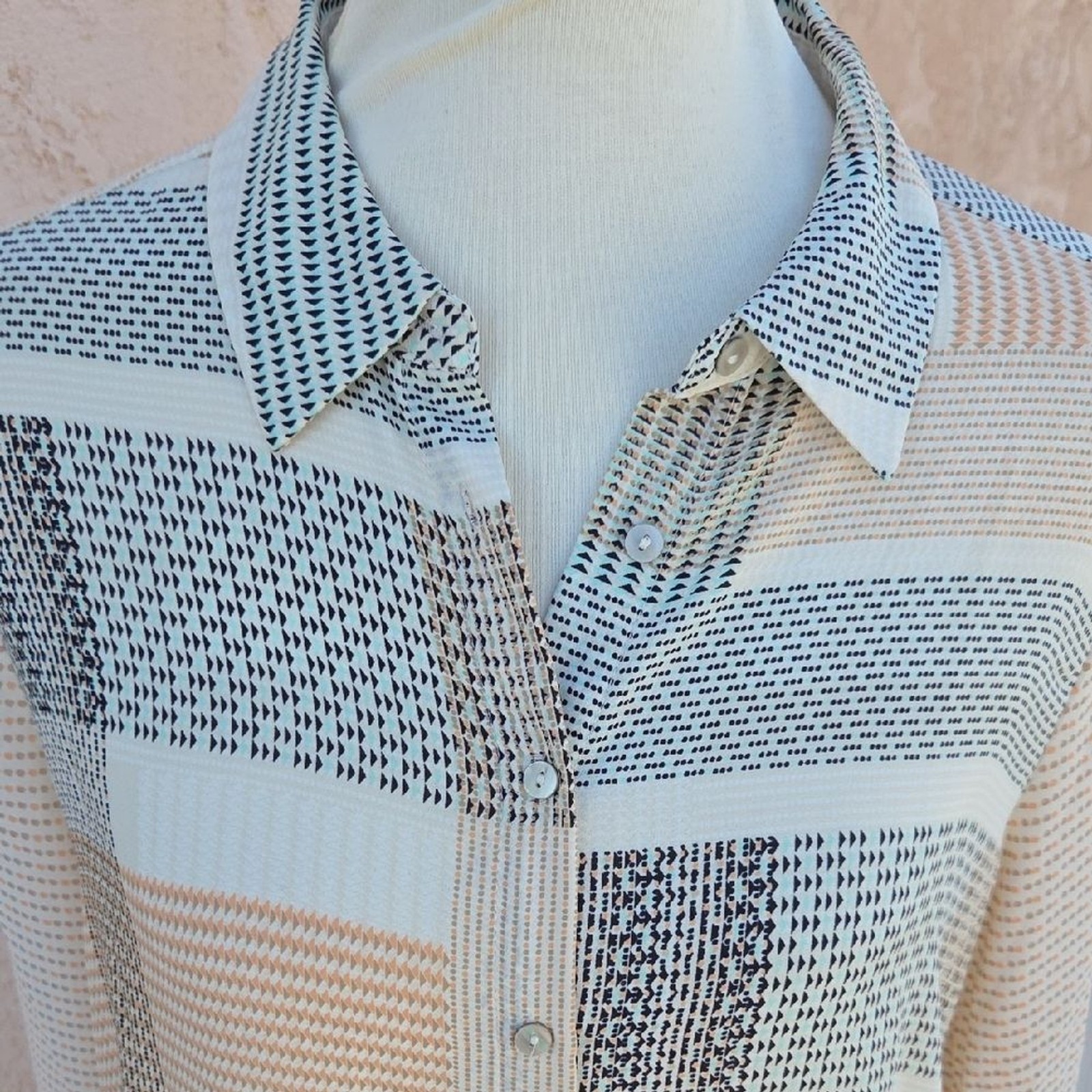 Rose + Olive Geometric Pattern button up Shirt La… - image 2