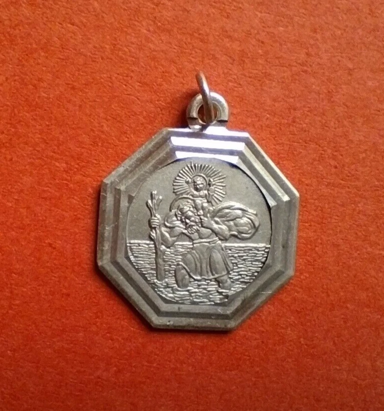 Stunning VINTAGE Small Sterling SILVER St CHRISTOPHER Necklace UK seller