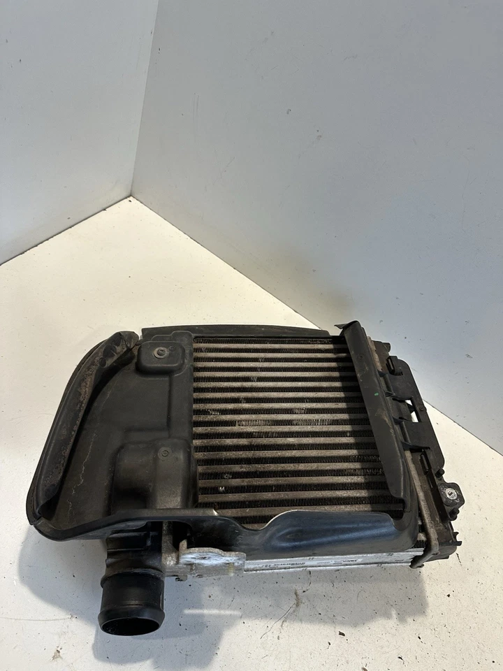 Peugeot 308 Intercooler Radiator 9675627980 GT 1.2 130hp 2015 - Image 3 of 3
