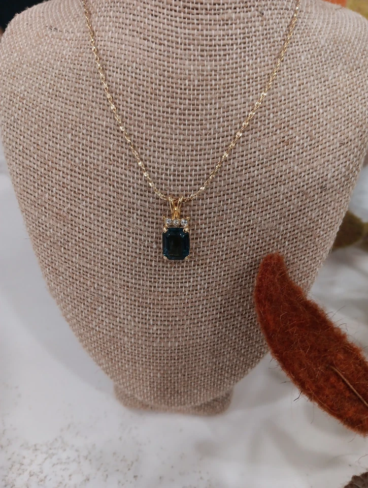 Blue/Green Topaz Necklace - Image 2 of 4