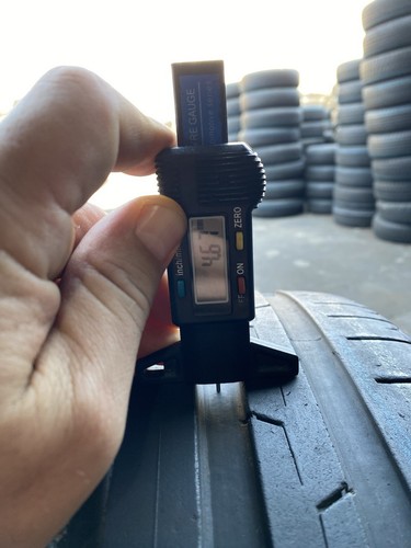 PNEUMATICI CONTINENTAL 245/35/20 245/35R20 95Y XL GOMME USATE CON 5,3 E 4,5MM. - Foto 7 di 11