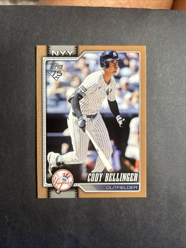 2026 Topps Series 2 Baseball GOLD /2026 #607 Cody Bellinger, New York Yankees