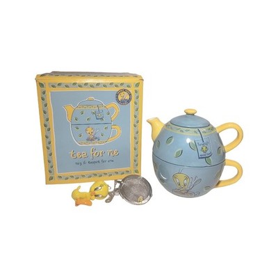 Warner Bros. Looney Tunes Tweety Tea For Me Mug & Teapot w/Tweety Tea Filter. 