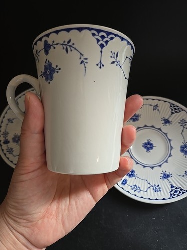 2 Set Franciscan Denmark Blue Teacups/Coffee and Saucers England - Picture 7 of 13