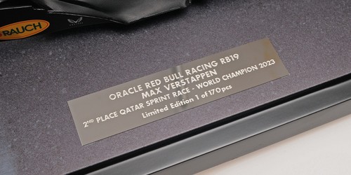 Minichamps 1/12 RED BULL RACING RB19 MAX VERSTAPPEN 2ND QATAR SPRINT W.C. 2023 - Picture 8 of 8