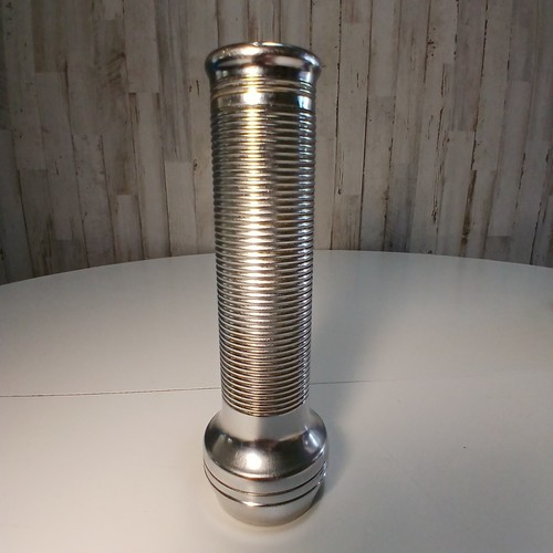 Vtg 1960s Ray-O-Vac Sportsman 7" Flashlight Ribbed Stainless Steel - Picture 3 of 10