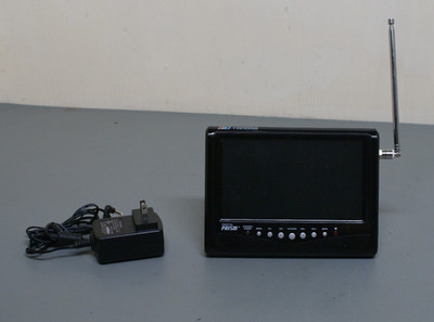 Digital Prism 7'' Screen Portable Handheld TV   1Q