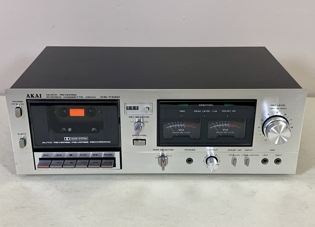 アカイ　CS-732D カセットデッキ　通電のみ Akai CS-732D Vintage Auto Reverse Cassette Deck, Reconditioned