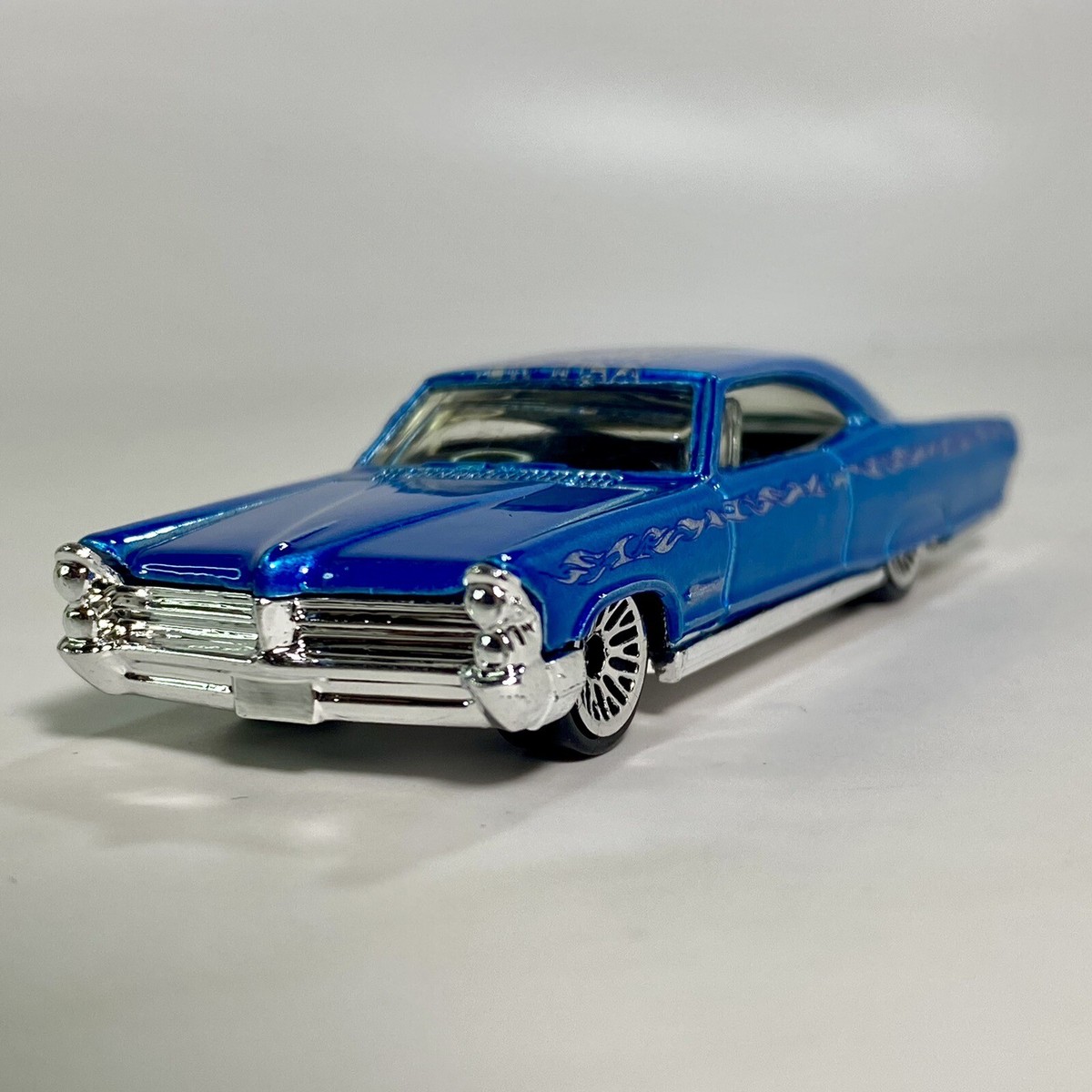 クラシックス2 65ポンティアックボンネビル5色 65 PONTIAC