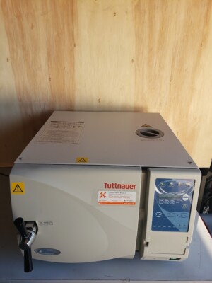TUTTNAUER 2340E DIGITAL AUTOCLAVE - STEAM STERILIZER