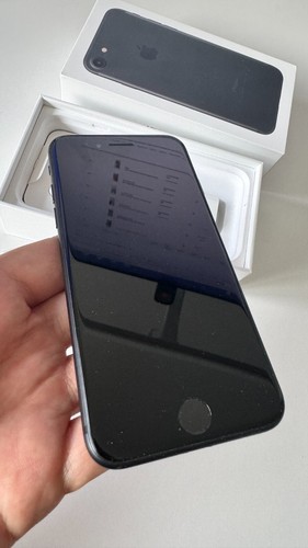 Apple iPhone 7 - 32 Go Noir Excellent état État État Batterie 94% DÉBLOQUÉ - Photo 6 sur 10