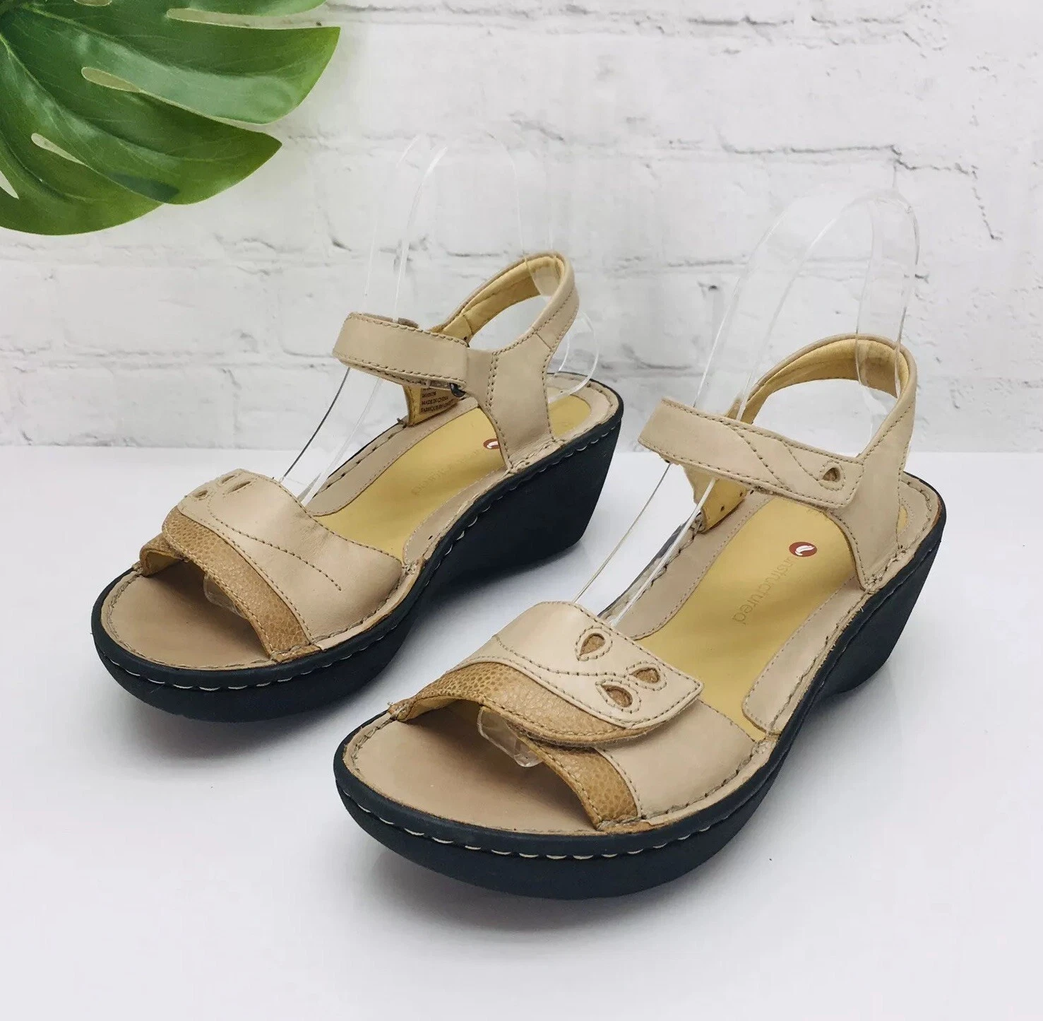 Sandali donna CLARKS Artisan misura 6 5 M pelle marrone zeppa plateau cinturino scarpe