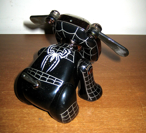Robot SPI-DOG 'Segui il Ritmo' Spiderman Merchandising originale Hasbro Marvel - Imagen 6 de 20