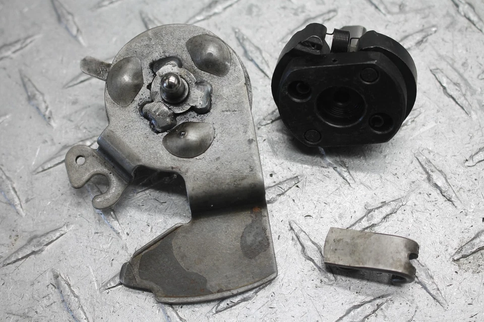 Harley-Davidson Sportster 1000 XLCH 1973 embrague completo Foto 3 de 4