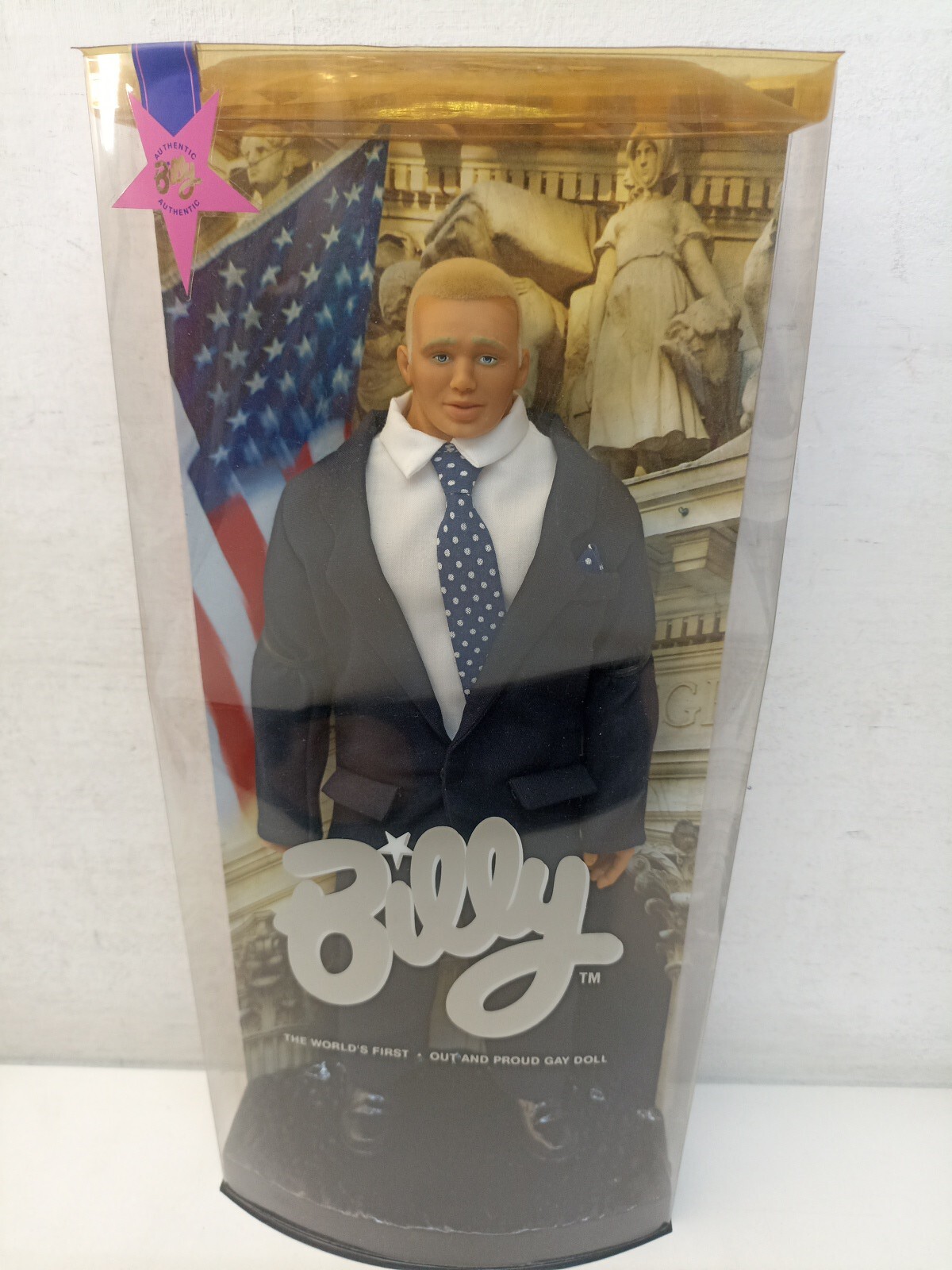 The Billy And Carlos World's First Friends Bambola Totem Gay Wall Street-ZR-M25