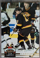 Hockey - Igor Larionov #299 Vancouver Canucks 1992-93 Topps Stadium Club NM