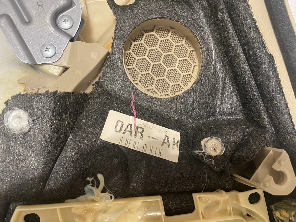  2006-2013 Lexus IS250 IS350 Door Panels FRONT BACK DRIVER PASSENGER TAN/BLACK!! - Image 4 of 4