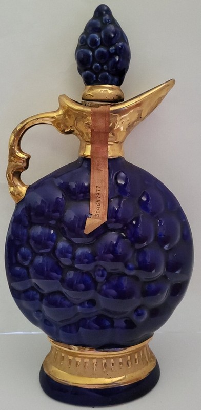 Vintage Jim Beam Whiskey Grape Liquor Bottle Decanter Executives Series.