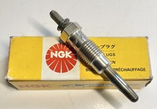 NGK Y923U Glühkerze heater plug bougie de préchauffage candela a incandescenza
