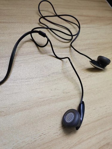 Aiwa HP-V161 CD Auriculares Línea Larga-Corta Cojín de Aire Tapón para los Auriculares Voz Transparente - Imagen 8 de 8