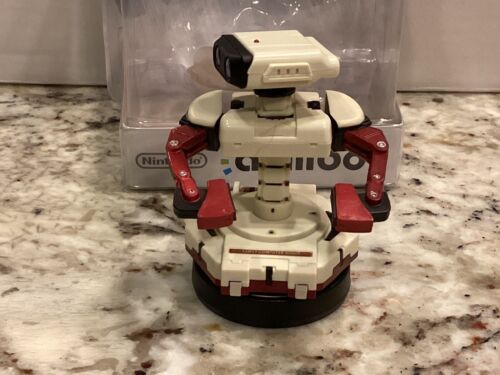 R.O.B. FAMICOM COLORS AMIIBO FIGURE SUPER SMASH BROS. OPEN & COMES WITH BOX - Picture 3 of 7