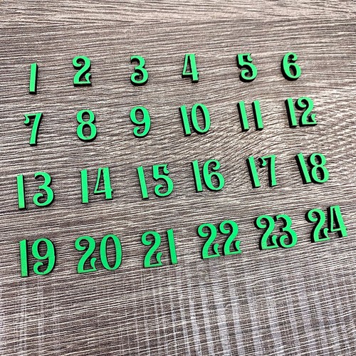 Numeri in legno per calendario dell'avvento da 1 a 24, serie da 39 pezzi - Foto 4 di 15